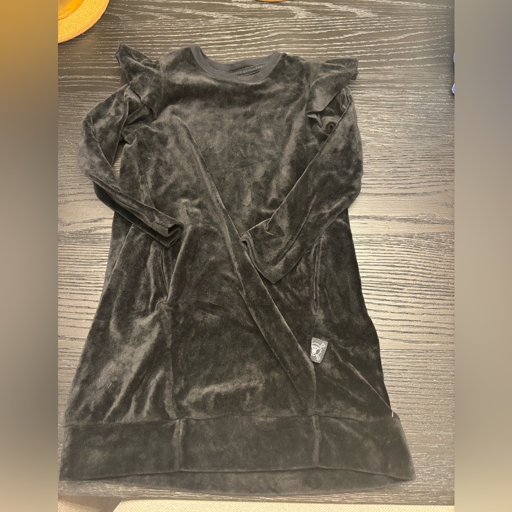 Kids velour nununu tunic size 3/4 euc